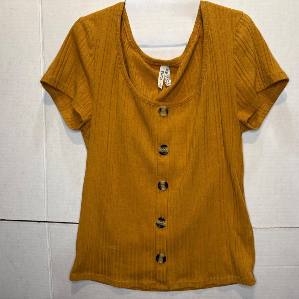 Mudd Junior's Size S Dark Yellow Shirt Ribbed Button Trim Pull Over Top - Picture 9 of 9